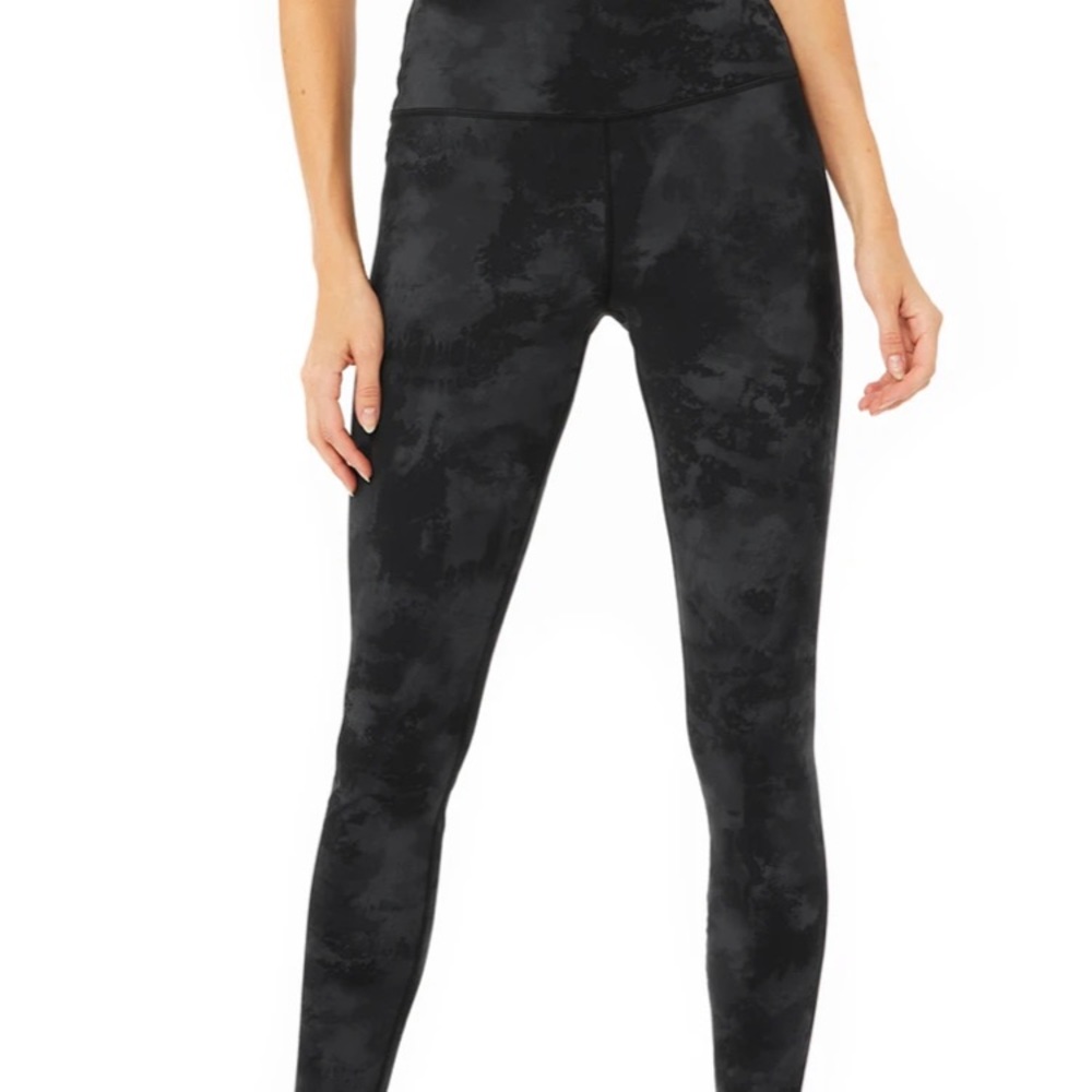 Athleta tye dye work out pants